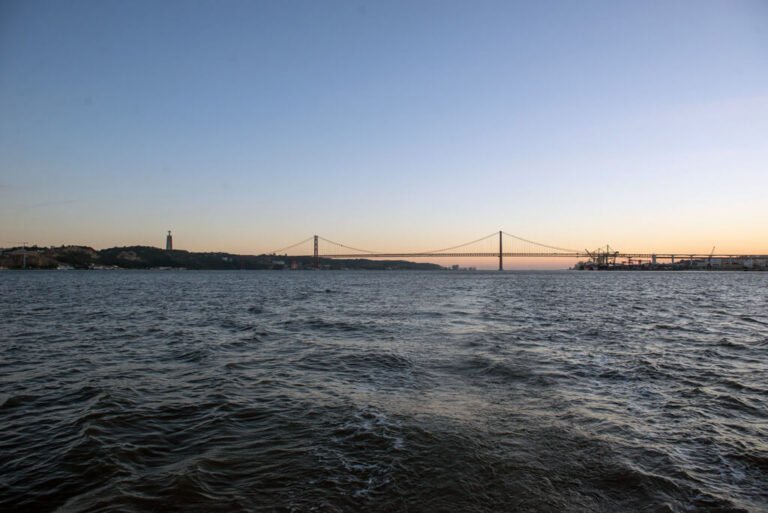 Caloroso pôr do sol
