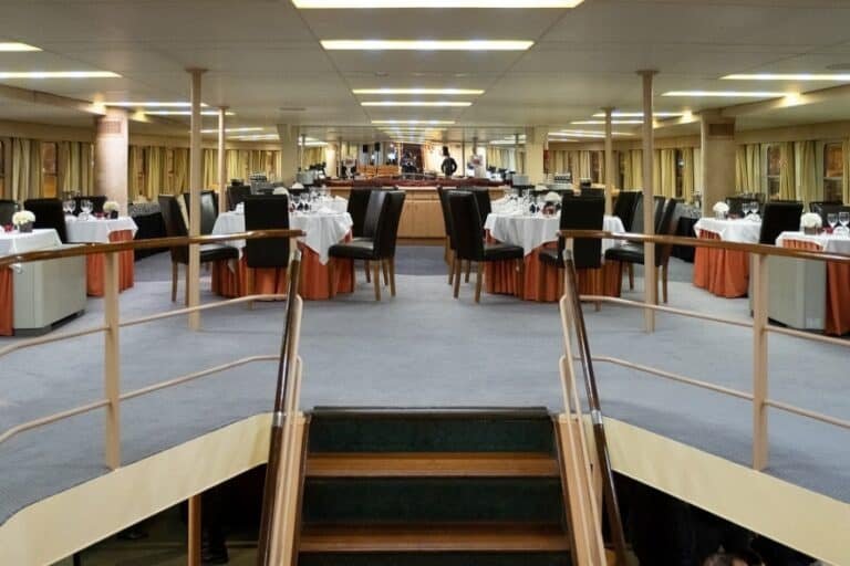 Ship's dining room