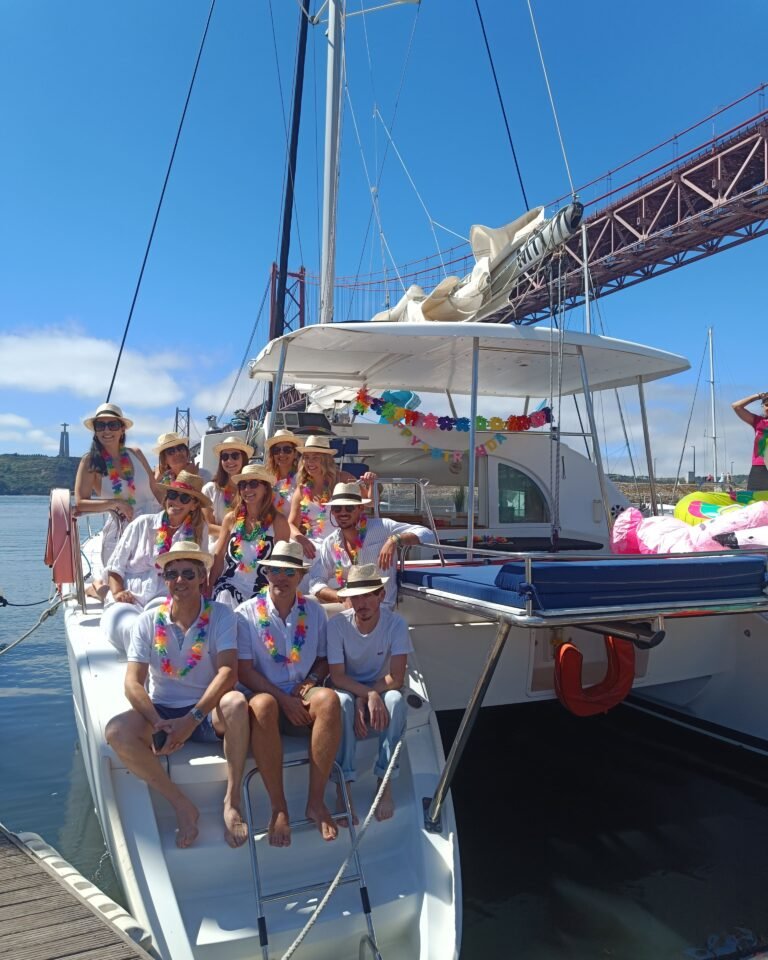 Themed birthday party - Hawaiian style