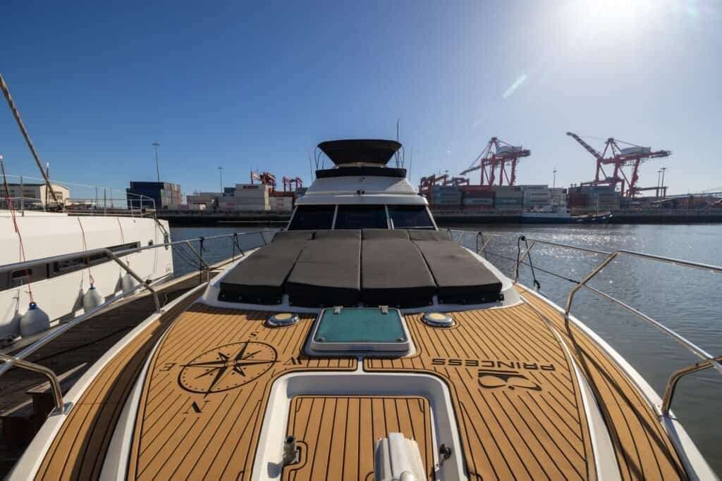 Take a seat on deck and enjoy the tranquillity of the Tagus River