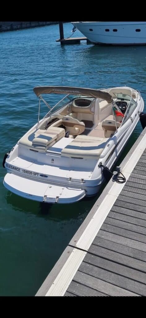 Detail of the deck of the Lisbon Sight Sailing boat, highlighting the comfort and sophistication of the space.