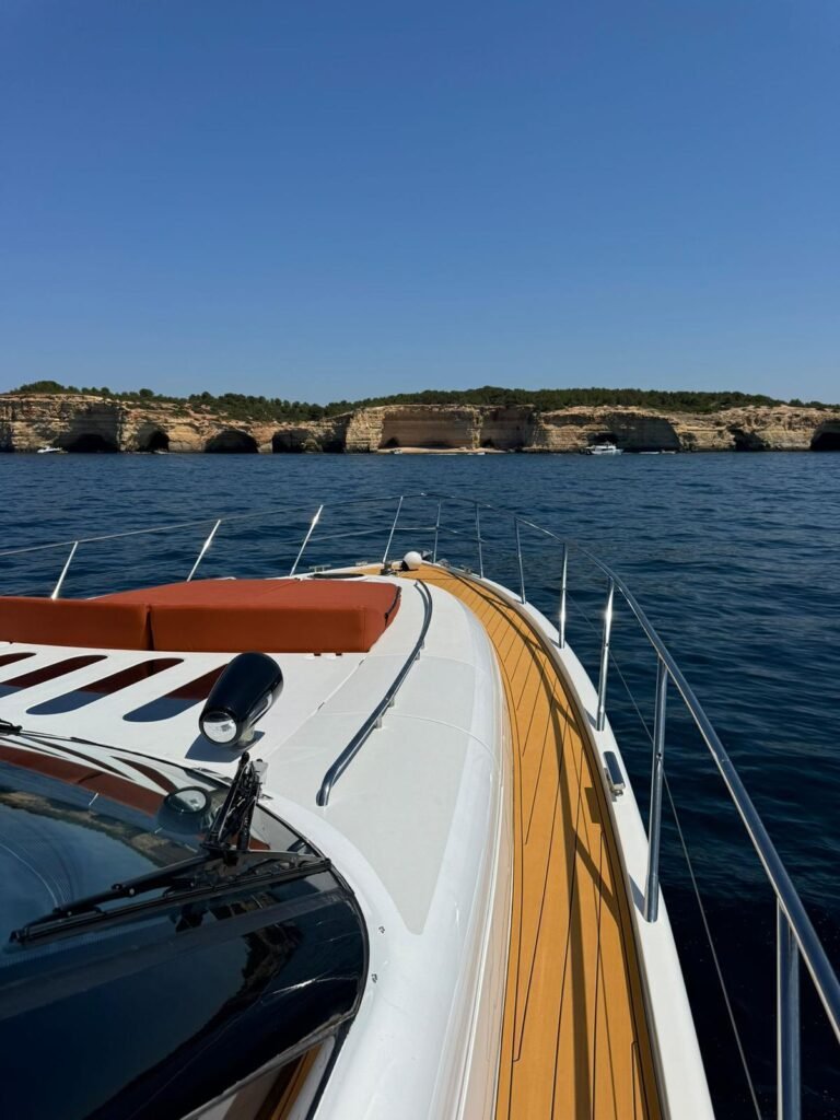 Magnificent views of the Algarve from the bow