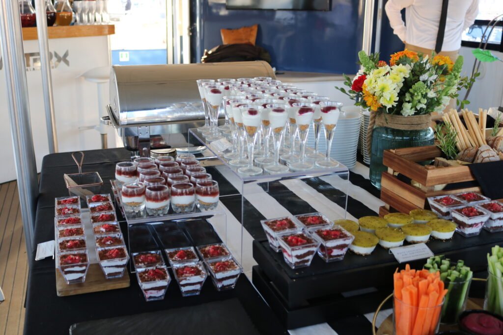 Sobremesas deliciosas no evento